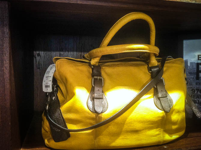 Knallig mit Rehard - die Must-Have Tasche!