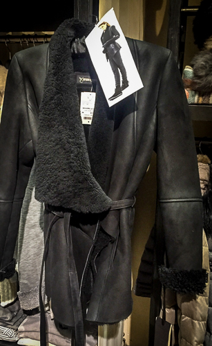 Herbsoutfits 2015 bei Pearls Women - Ledermantel von Drykorn