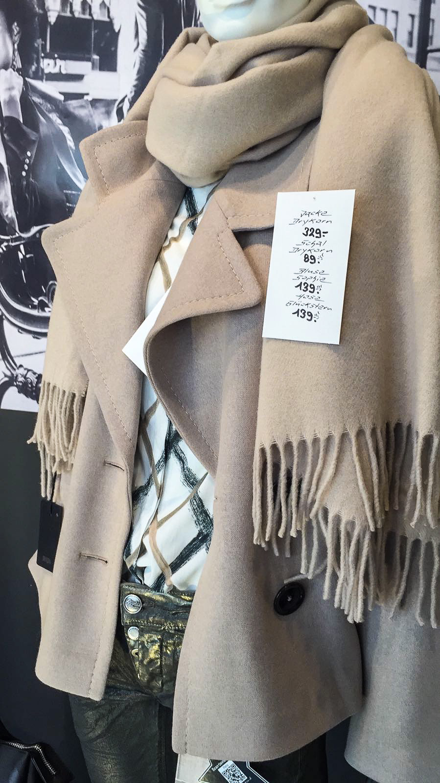Drykorn Jacke, Sophie Bluse, Hose: Glücksstern Drykorn Jacke, Sophie Bluse, Hose: Glücksstern