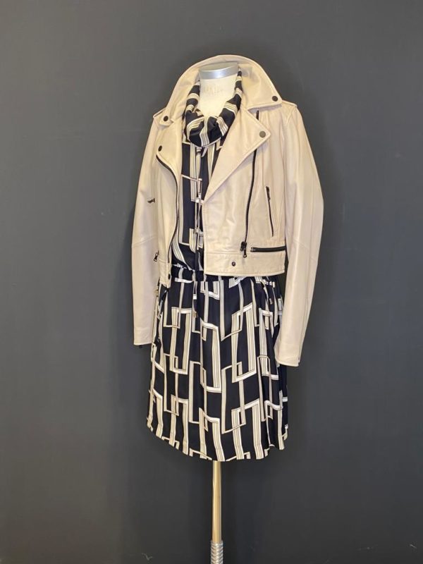 Oakwood Lederjacke für Damen...Farbe beige...Knackig/Kurz